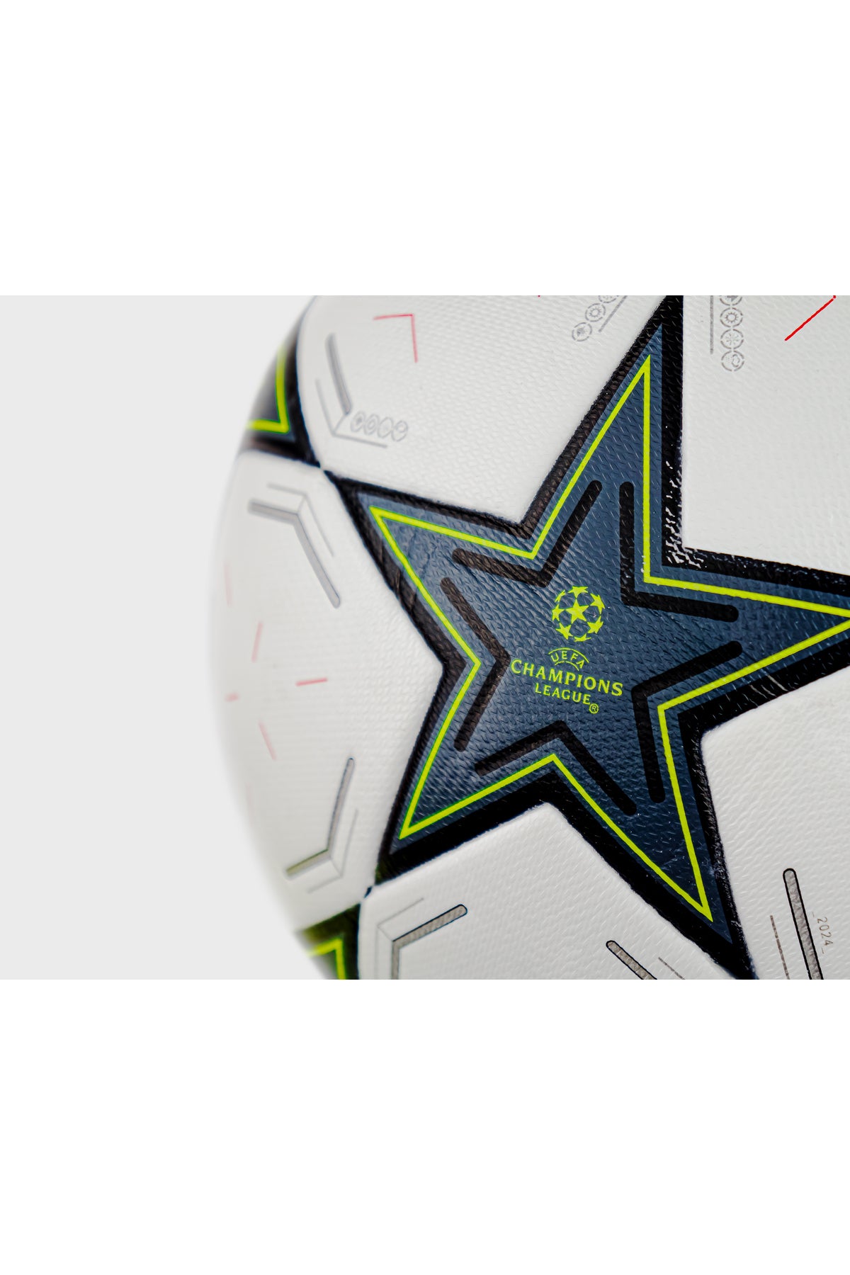 PRIME STRIKER 440 – Yapıştırma Halı Saha Futbol Topu (5 No)